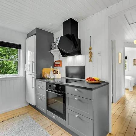 בית נופש Awesome In With Kitchen *